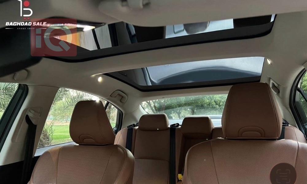 تۆیۆتا کامری